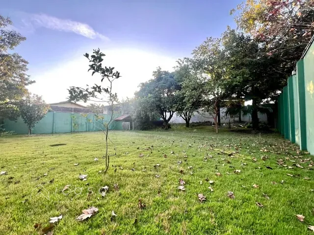 Terreno com 373m², à venda, no bairro Vila Resende em Caçapava
