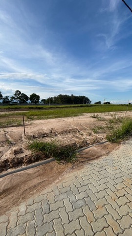 Terreno com 175m², à venda, no bairro Loteamento Industrial Água Preta em Pindamonhangaba