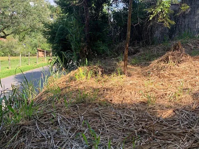 Terreno com 1620m², à venda, no bairro Bela Vista em Pindamonhangaba