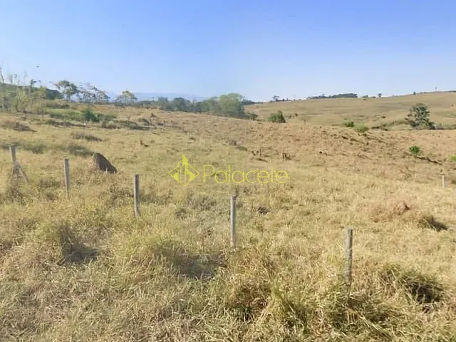 Terreno com 830m², à venda, no bairro Barreiro em Taubaté