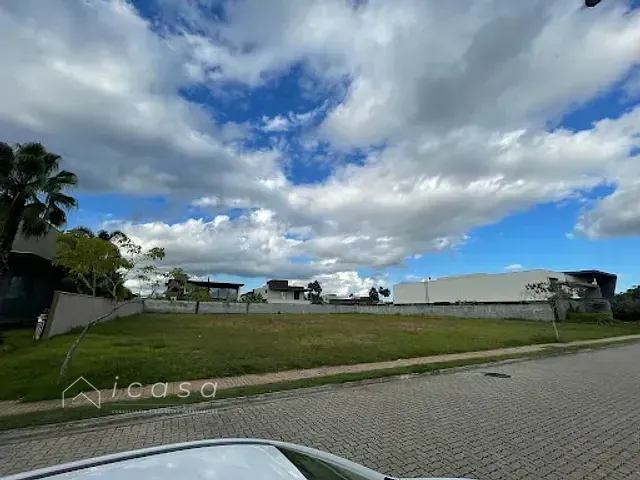 Terreno com 1200m², à venda, no bairro Condomínio Chácara Serimbura em São José dos Campos