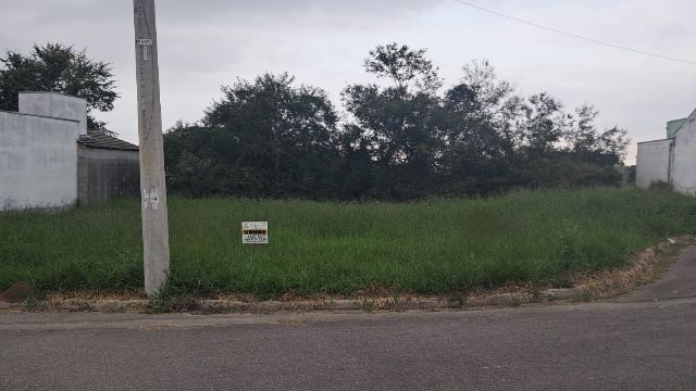 Terreno com 500m², à venda, no bairro Residencial e Comercial Cidade Jardim em Pindamonhangaba