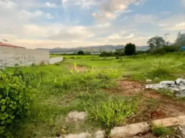 Terreno com 732m², à venda, no bairro Parque Shangri-lá em Pindamonhangaba