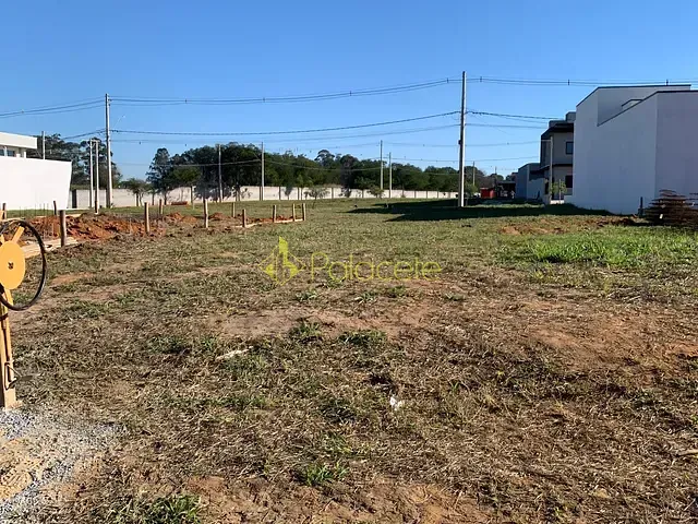 Terreno com 175m², à venda, no bairro Loteamento Industrial Água Preta em Pindamonhangaba