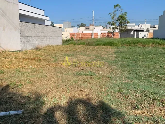 Terreno com 176m², à venda, no bairro Loteamento Santa Clara em Pindamonhangaba