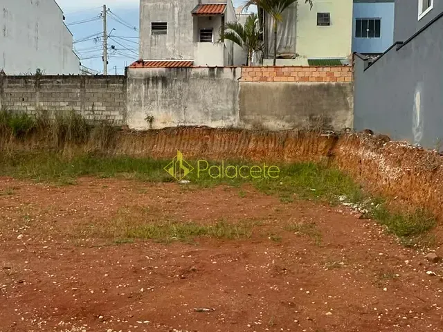Terreno com 250m², à venda, no bairro Residencial Mombaça I em Pindamonhangaba