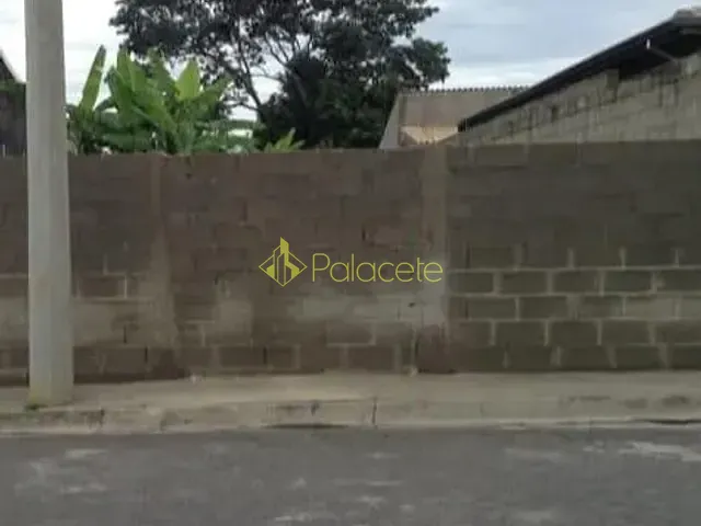 Terreno com 125m², à venda, no bairro Conjunto Residencial Araretama em Pindamonhangaba