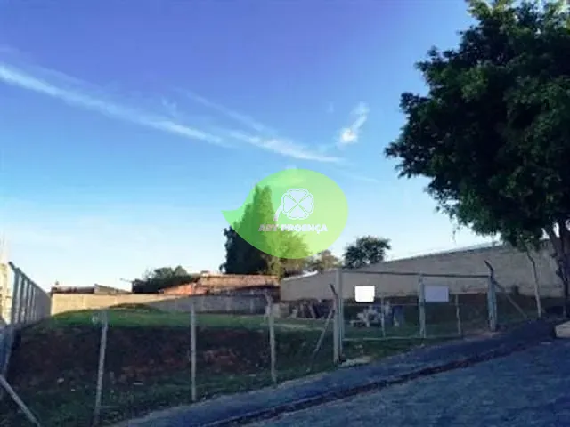 Terreno com 1000m², à venda, no bairro Retiro São João em Sorocaba