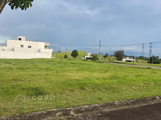 Terreno com 377m², à venda, no bairro Santa Luzia em Caçapava