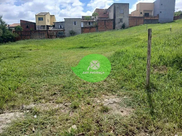 Terreno com 1366m², à venda, no bairro Jardim Rodrigo em Sorocaba