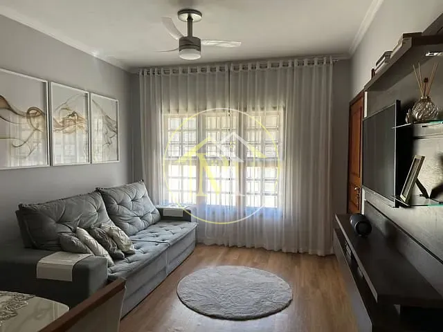 Casa com 110m² 3 quartos e 3 banheiros, à venda, no bairro Jardim Gutierres em Sorocaba