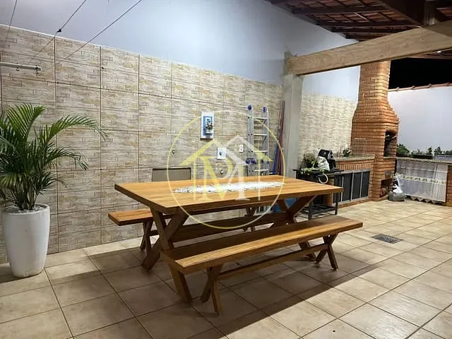 Casa com 110m² 3 quartos e 3 banheiros, à venda, no bairro Jardim Gutierres em Sorocaba