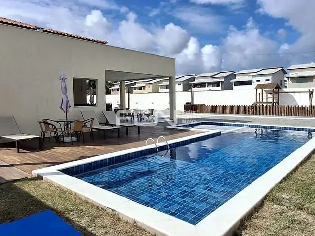 Casa 2 quartos e 1 banheiro, à venda, no bairro Campos em Camaçari