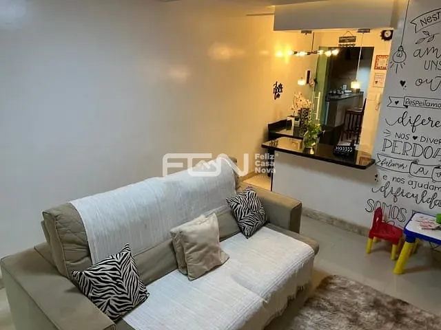 Village com 300m² 2 quartos e 1 banheiro, à venda, no bairro Centro em Dias d'Ávila