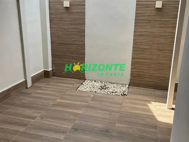 Village com 100m² 3 quartos e 2 banheiros, à venda ou para alugar, no bairro Urbanova em São José dos Campos