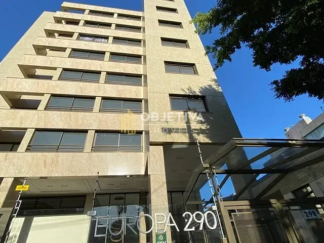 Apartamento 2 quartos e 2 banheiros, à venda, no bairro Petrópolis em Porto Alegre