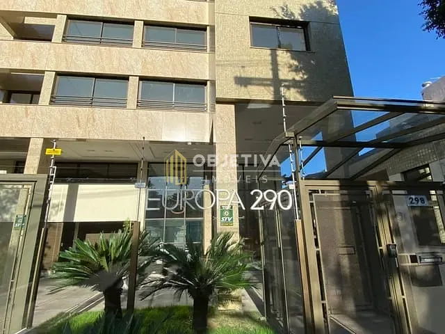 Apartamento 2 quartos e 2 banheiros, à venda, no bairro Petrópolis em Porto Alegre