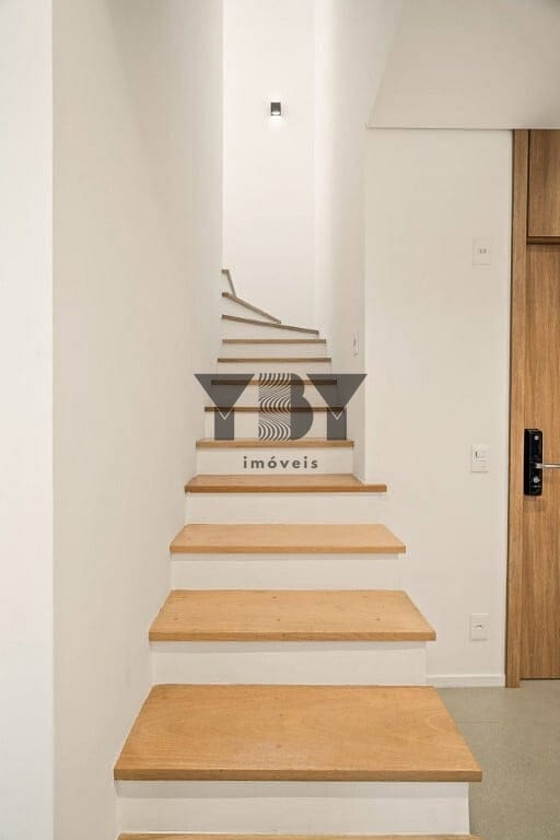 Cobertura à venda com 2 quartos, 170m² - Foto 17
