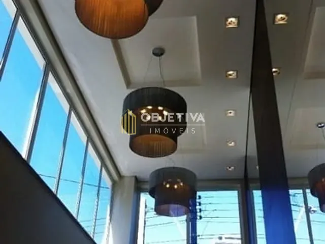 Sala à venda, no bairro Centro Histórico em Porto Alegre