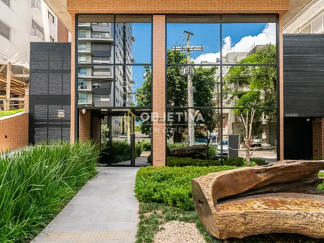 Apartamento 2 quartos e 2 banheiros, à venda, no bairro Mont Serrat em Porto Alegre