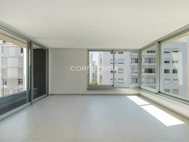 Apartamento 2 quartos e 4 banheiros, à venda, no bairro Itaim Bibi em São Paulo