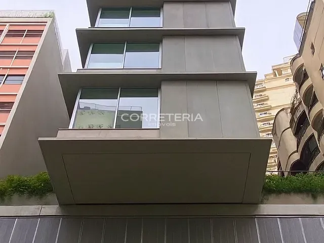 Apartamento 2 quartos e 4 banheiros, à venda, no bairro Itaim Bibi em São Paulo