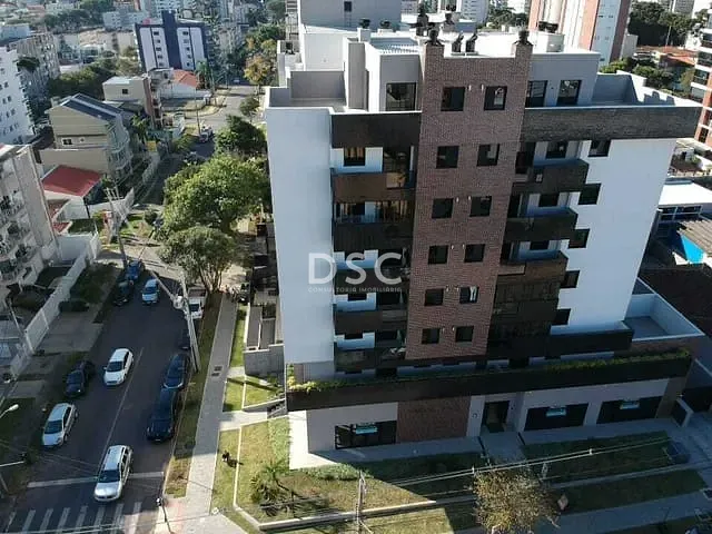 Apartamento 3 quartos e 2 banheiros, à venda, no bairro Vila Izabel em Curitiba