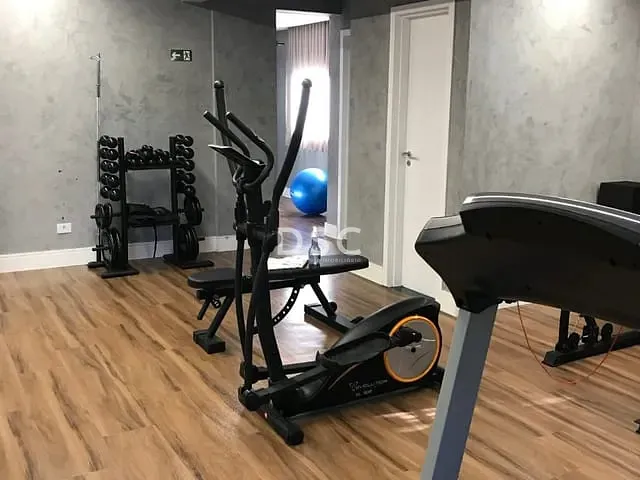 Apartamento 3 quartos e 2 banheiros, à venda, no bairro Vila Izabel em Curitiba