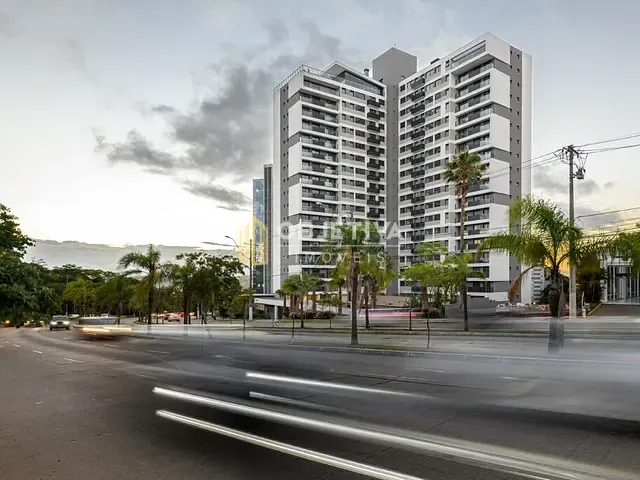 Studio 1 quarto e 2 banheiros, à venda, no bairro Petrópolis em Porto Alegre