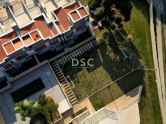 Apartamento 2 quartos e 1 banheiro, à venda, no bairro Santa Cândida em Curitiba