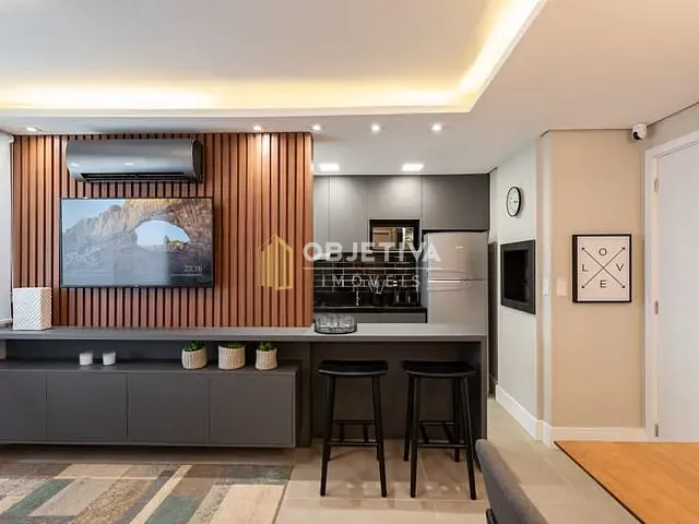 Apartamento 2 quartos e 2 banheiros, à venda, no bairro Jardim Sabará em Porto Alegre