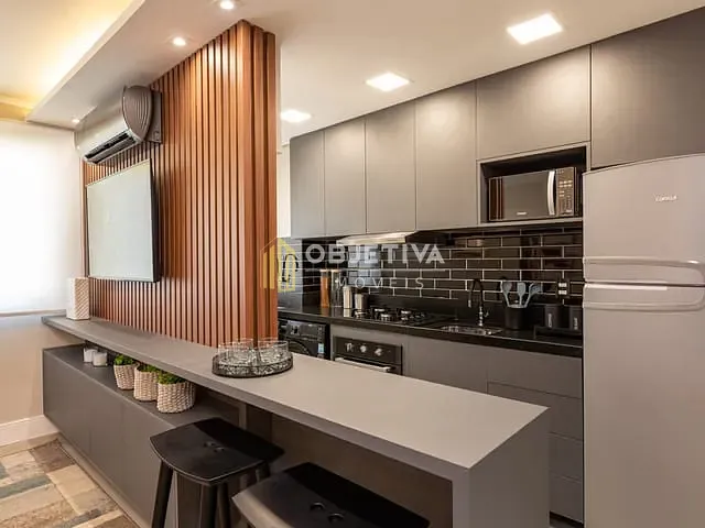 Apartamento 2 quartos e 2 banheiros, à venda, no bairro Jardim Sabará em Porto Alegre