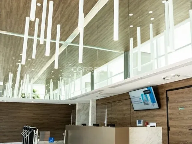Sala à venda, no bairro Chácara Santo Antônio (Zona Sul) em São Paulo