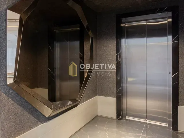 Apartamento 3 quartos e 5 banheiros, à venda, no bairro Jardim Europa em Porto Alegre
