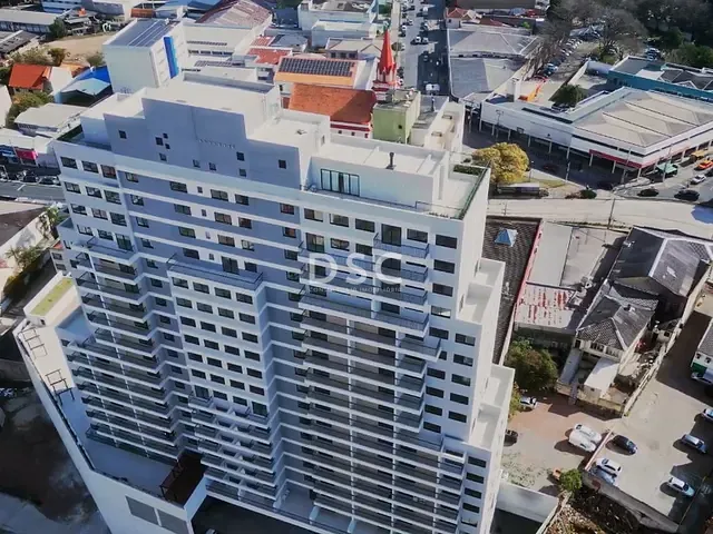 Studio 1 quarto e 1 banheiro, à venda, no bairro Portão em Curitiba
