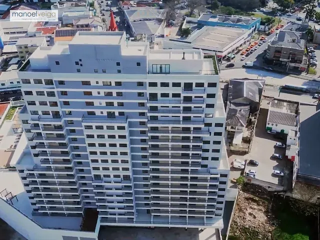 Apartamento 2 quartos e 1 banheiro, à venda, no bairro Portão em Curitiba