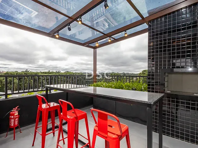 Apartamento 3 quartos e 3 banheiros, à venda, no bairro Santa Felicidade em Curitiba