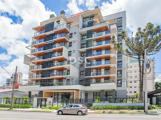 Apartamento 3 quartos e 3 banheiros, à venda, no bairro Cabral em Curitiba