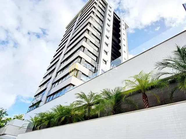 Apartamento 3 quartos e 3 banheiros, à venda, no bairro Petrópolis em Porto Alegre