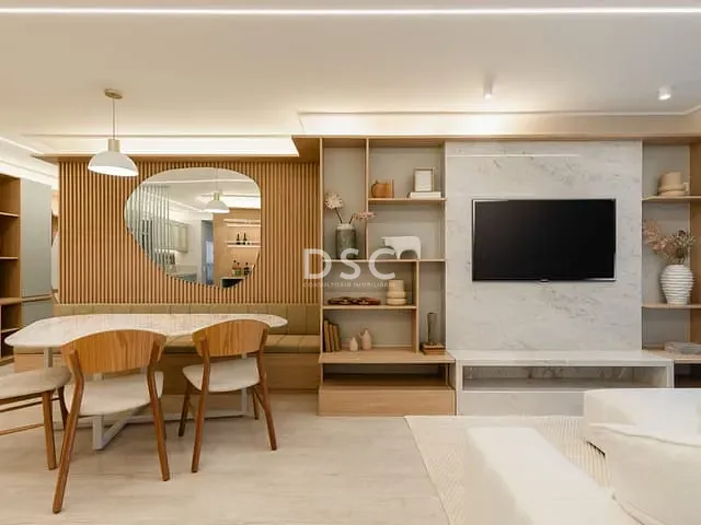 Apartamento 2 quartos e 2 banheiros, à venda, no bairro Ahú em Curitiba