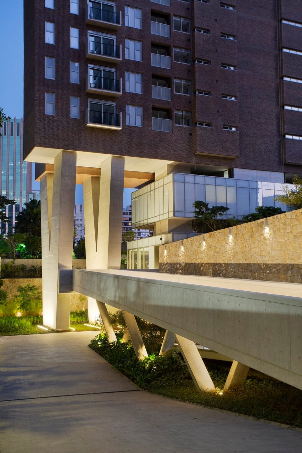 Garden à venda 3 Quartos 3 Suites 4 Vagas 244M² Itaim Bibi São Paulo - SP | Casa Brasileira Itaim