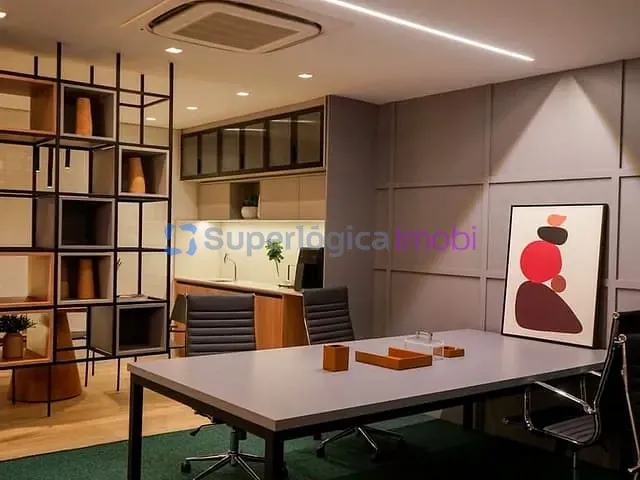 Sala à venda, no bairro Park Lozandes em Goiânia