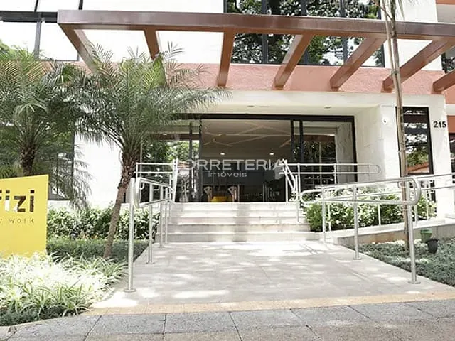 Sala à venda, no bairro Campo Belo em São Paulo