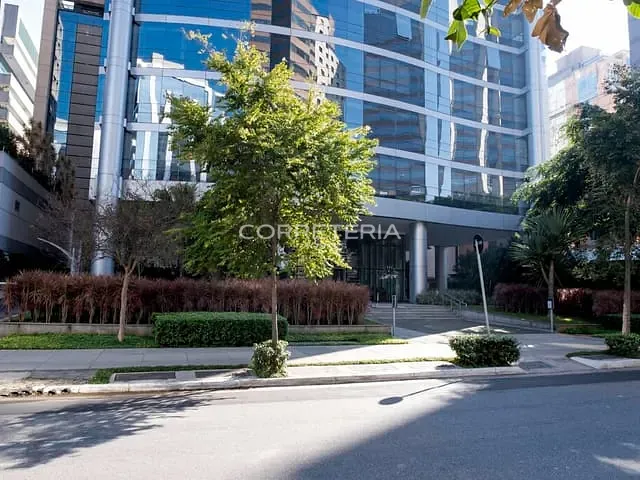 Sala à venda, no bairro Vila Olímpia em São Paulo