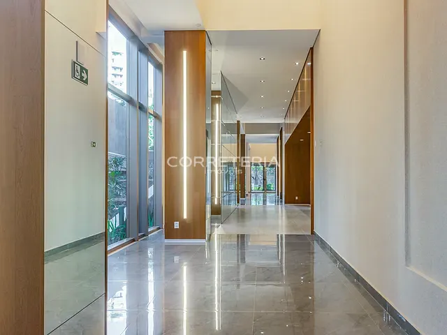 Apartamento 4 quartos e 7 banheiros, à venda, no bairro Vila Nova Conceição em São Paulo