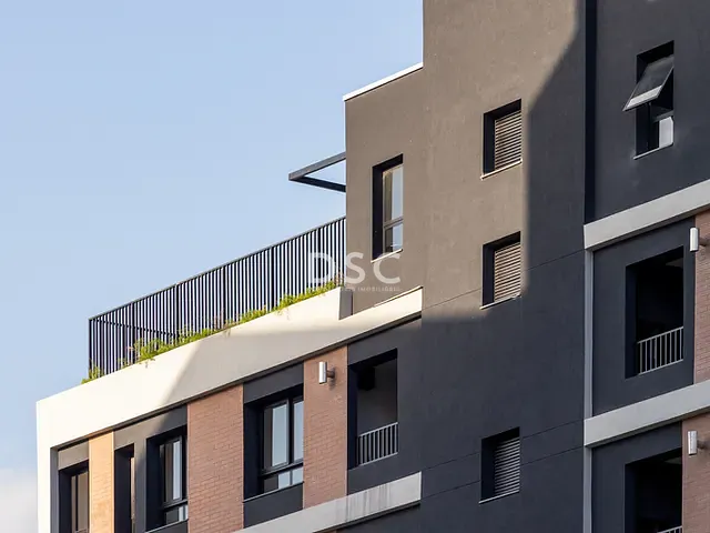Apartamento 2 quartos e 2 banheiros, à venda, no bairro Alto da XV em Curitiba