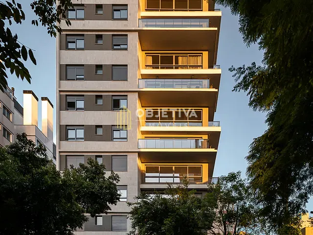 Apartamento 3 quartos e 3 banheiros, à venda, no bairro Petrópolis em Porto Alegre