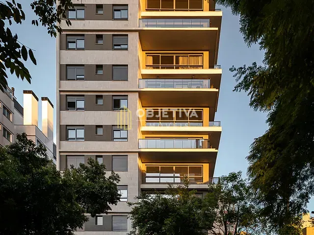Apartamento 2 quartos e 2 banheiros, à venda, no bairro Petrópolis em Porto Alegre