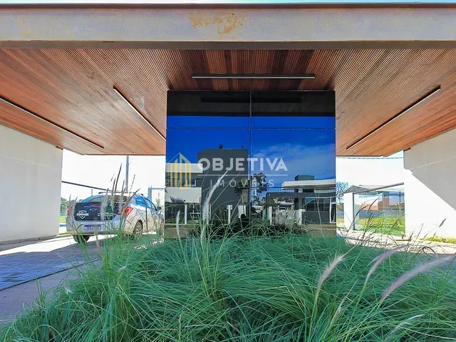 Terreno à venda, no bairro Ipanema em Porto Alegre