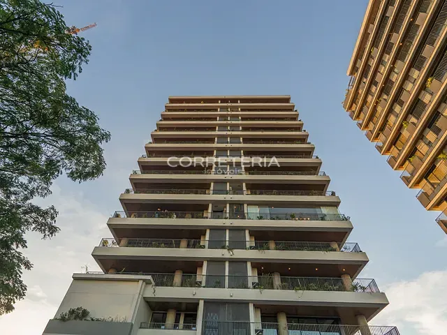 Apartamento 2 quartos e 4 banheiros, à venda, no bairro Alto de Pinheiros em São Paulo
